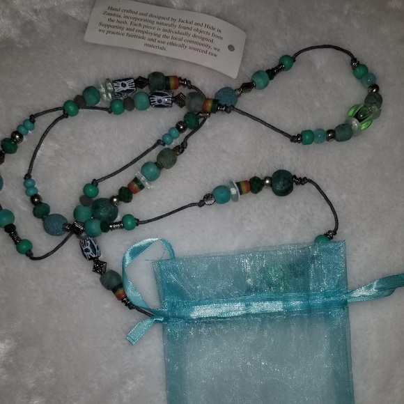 Gorgeouse Handmade Turquoise Bead Necklace long - Picture 3 of 6